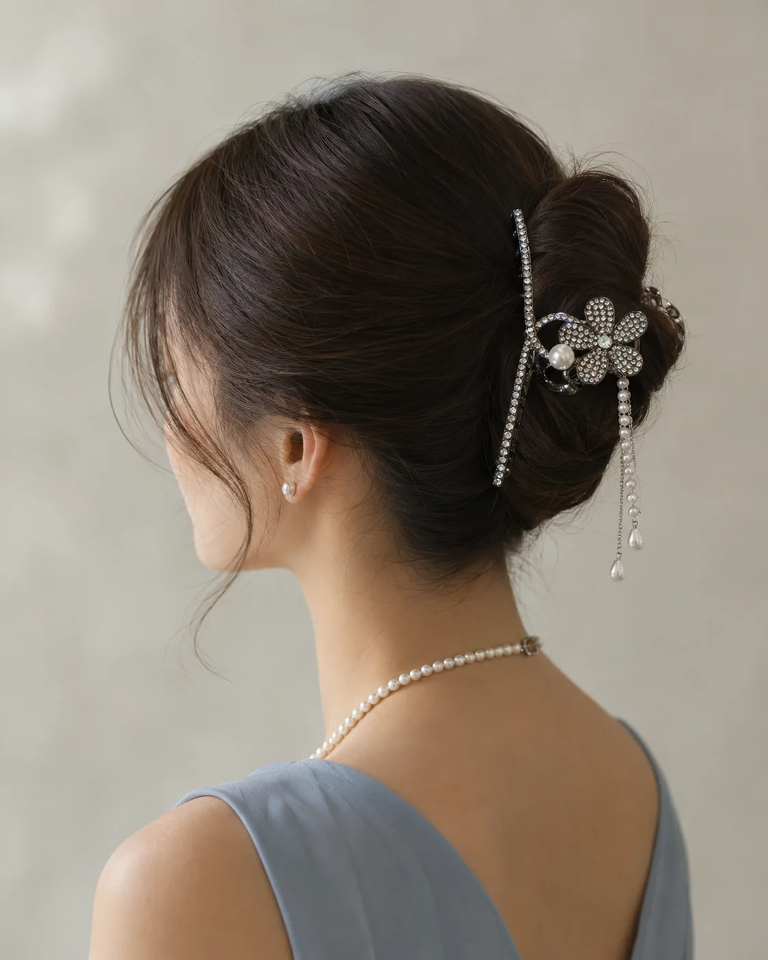 Luna Flower Hair Clip